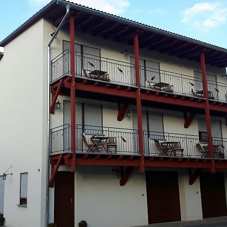 Gaestehaus Braeuscheuere Homburg  Екстер'єр фото
